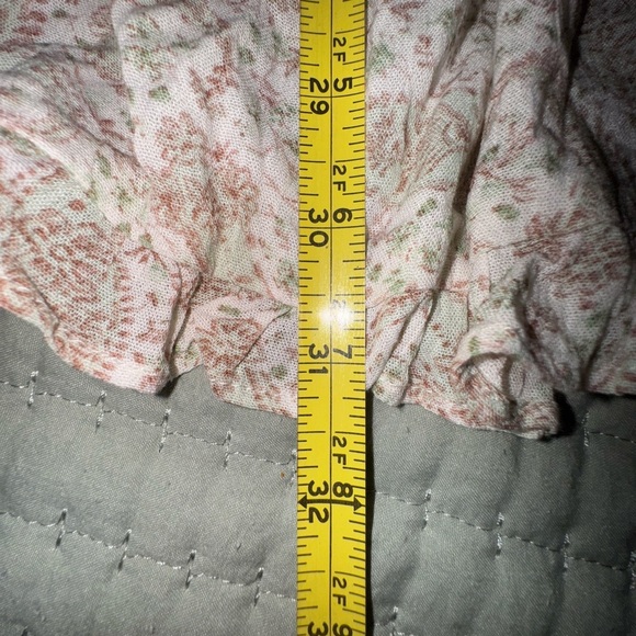 Lush Soft Patterned sage cream brown romper. Size Medium. VGUC. - Picture 14 of 14